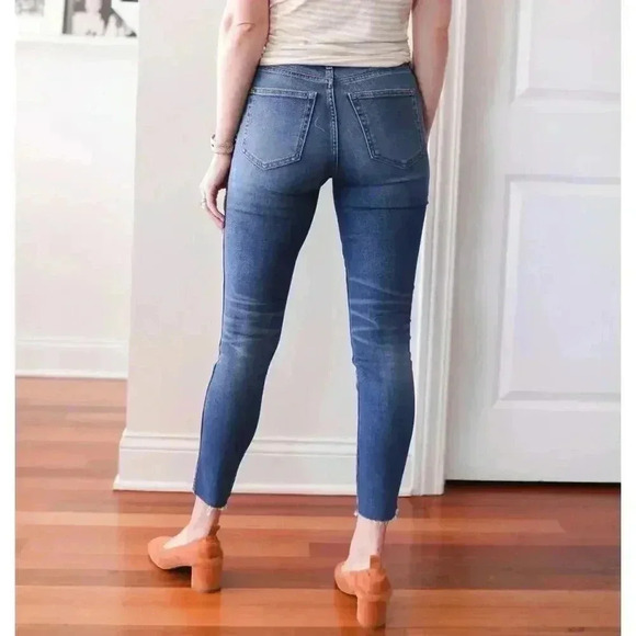 Everlane The Vintage Skinny Jean Size 32 Ankle Raw Hem 4 Buttons Shaping - Picture 2 of 13